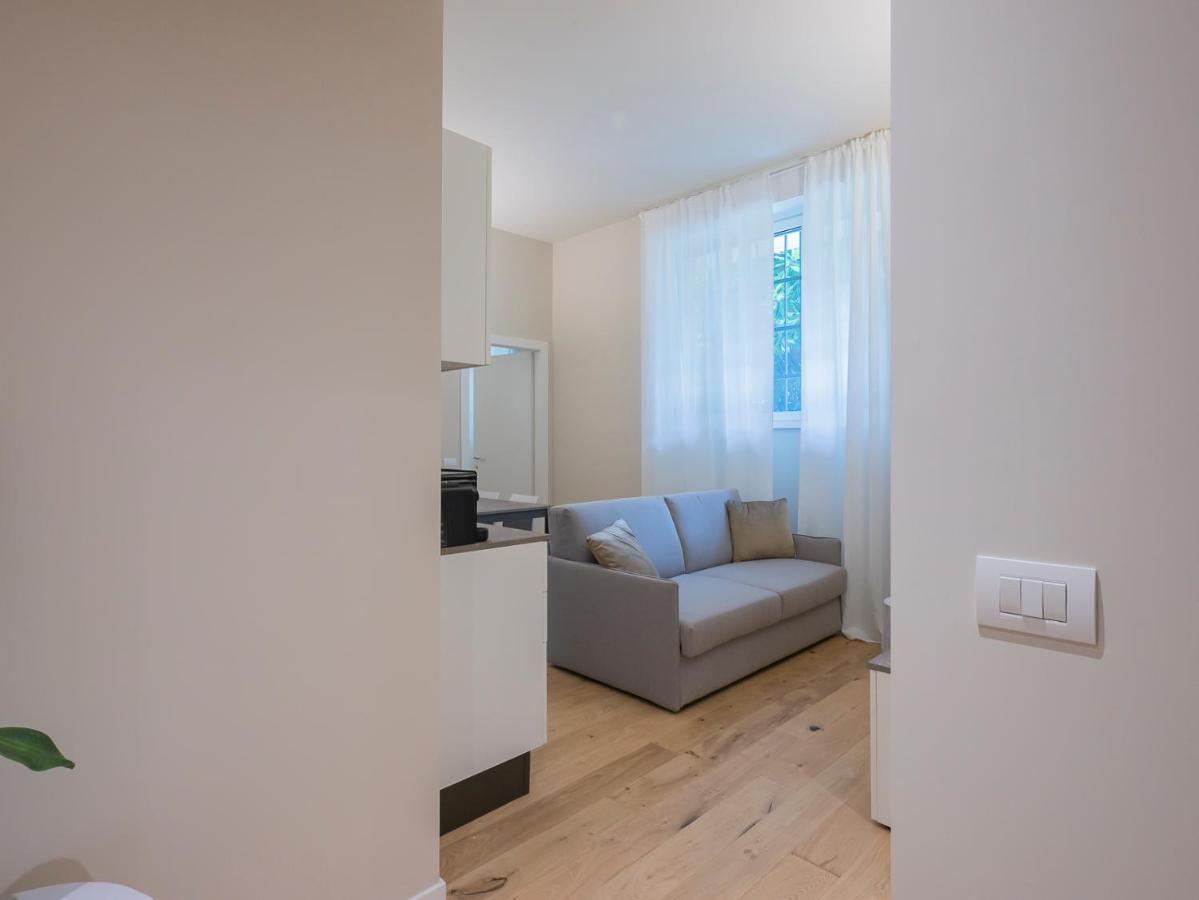 I Host Apartment - Ranzoni 1 Milan Luaran gambar