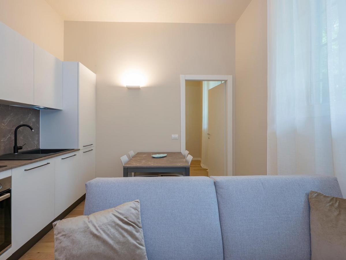 I Host Apartment - Ranzoni 1 Milan Luaran gambar